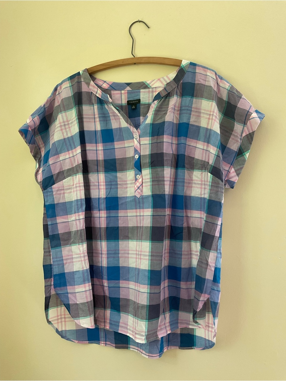Talbots cotton madras Plaid Henley button blouse Blue, Pink & Teal 24.5” by 27”